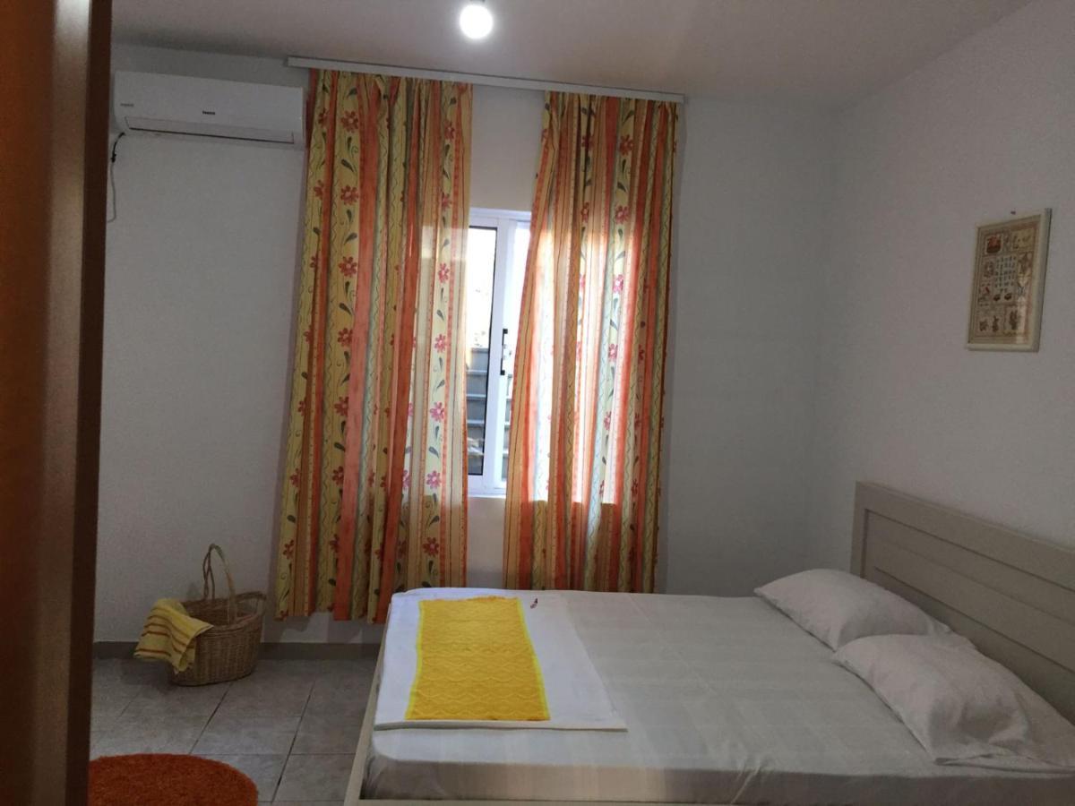Cosyy House Apartment Vlorë Exterior foto
